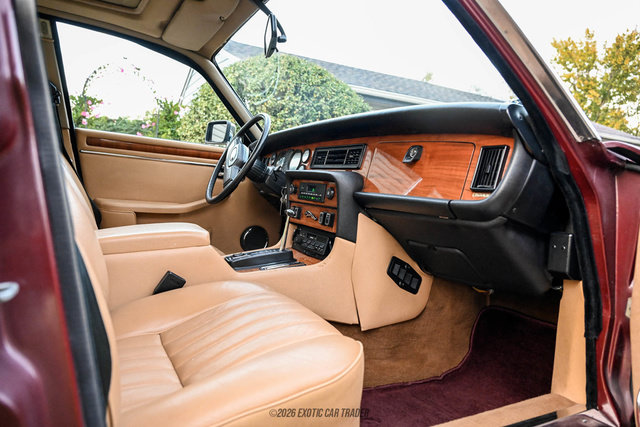 Used 1987 Jaguar XJ6 RWD image 51
