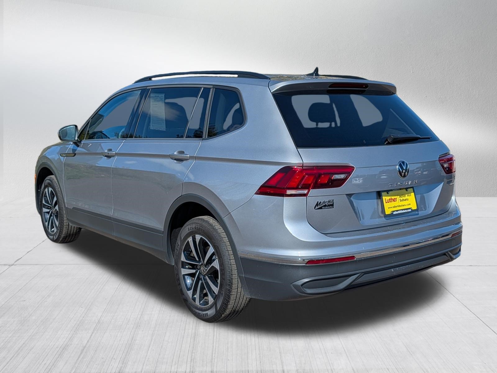 Used 2022 Volkswagen Tiguan S AWD/4WD image 5