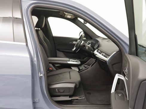 Certified 2025 BMW X1 xDrive28i image 17