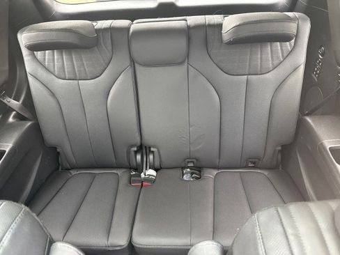 Used 2024 Hyundai Palisade Limited image 10