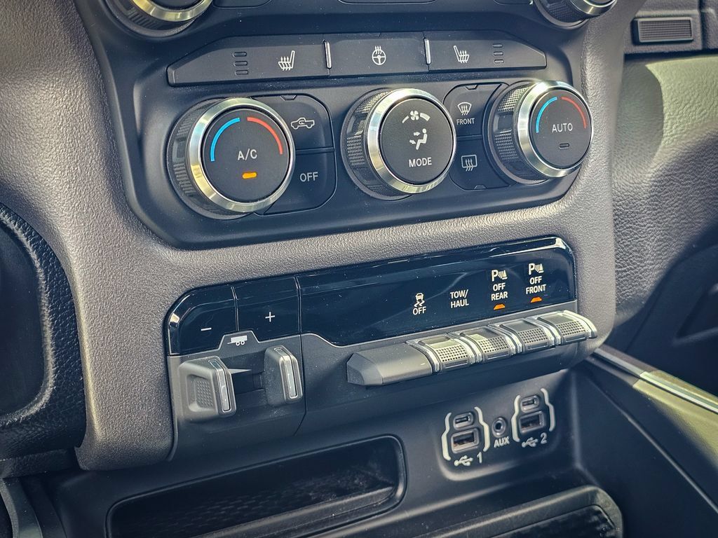 Used 2020 RAM 1500 Big Horn AWD/4WD image 27