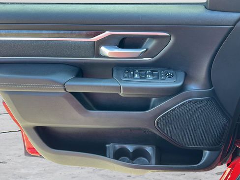 Used 2021 RAM 1500 Big Horn AWD/4WD image 11