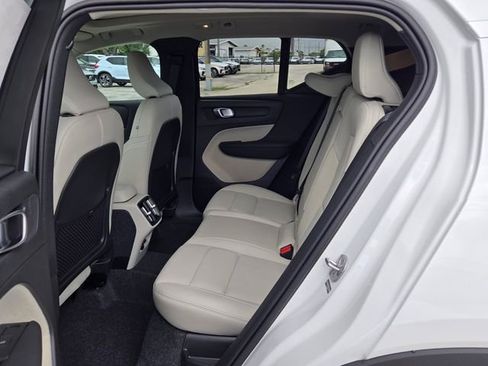 New 2026 Volvo XC40 B5 Plus w/ Protection Package Premier AWD/4WD image 14