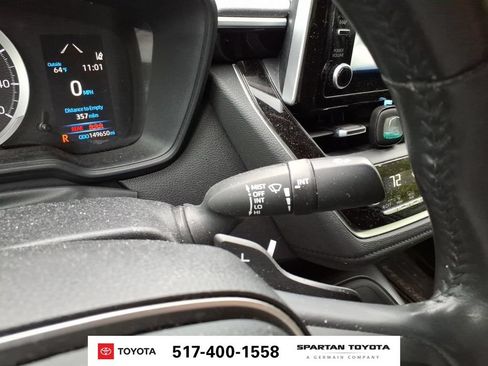 Used 2020 Toyota Corolla SE FWD image 24
