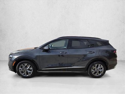 Used 2023 Kia Sportage SX image 9