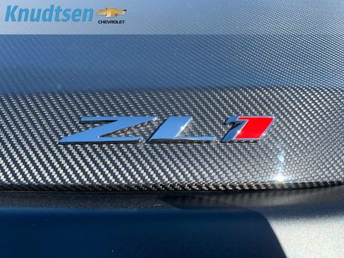 Used 2021 Chevrolet Camaro ZL1 RWD image 10