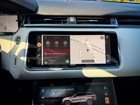 Used 2021 Land Rover Range Rover Velar R-Dynamic S image 14