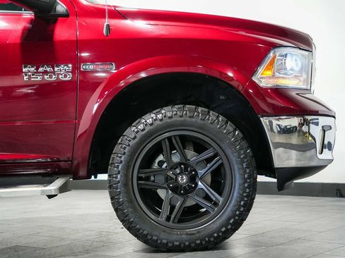 Used 2018 RAM 1500 Laramie AWD/4WD image 8