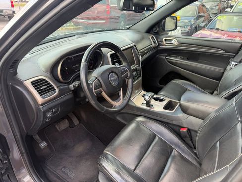 Used 2015 Jeep Grand Cherokee Overland image 9