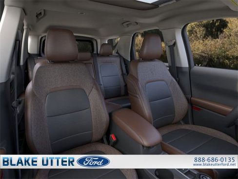 New 2025 Ford Bronco Sport Outer Banks w/ Outer Banks Tech Package+ image 11