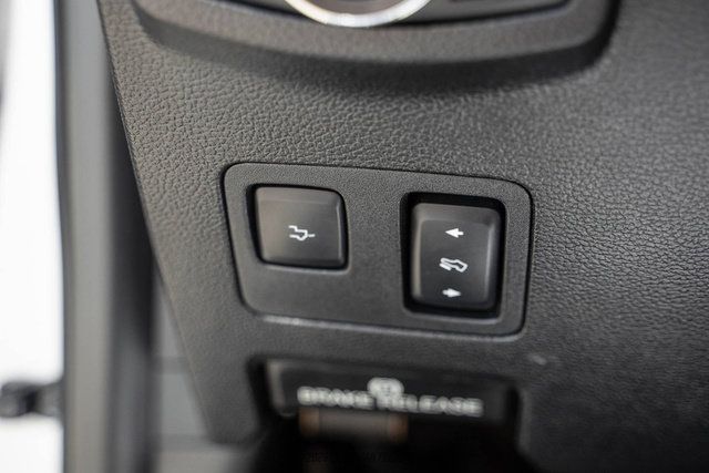 Used 2017 Ford F450 Platinum w/ Platinum Ultimate Package AWD/4WD image 66