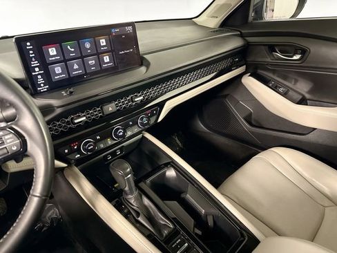 Certified 2023 Honda Accord Touring image 41