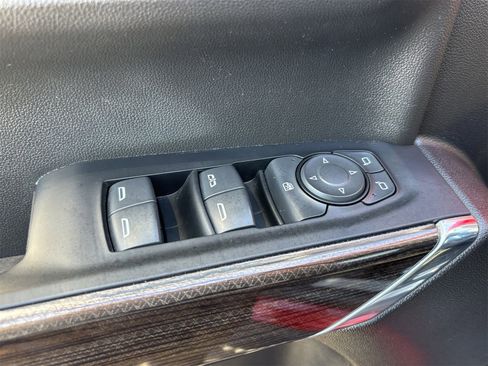 Used 2021 Chevrolet Silverado 1500 LT Trail Boss w/ Bed Protection Package image 22