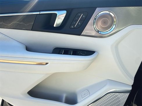 New 2026 Buick Enclave Avenir w/ Super Cruise Package image 15