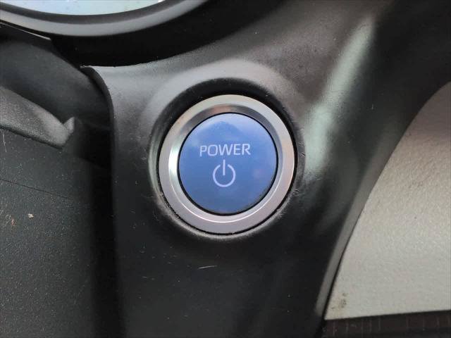 Certified 2021 Toyota Sienna XLE FWD image 28