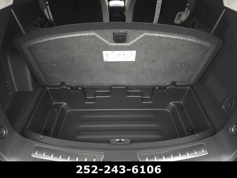 Used 2023 Buick Enclave Essence w/ Experience Buick Package FWD image 33