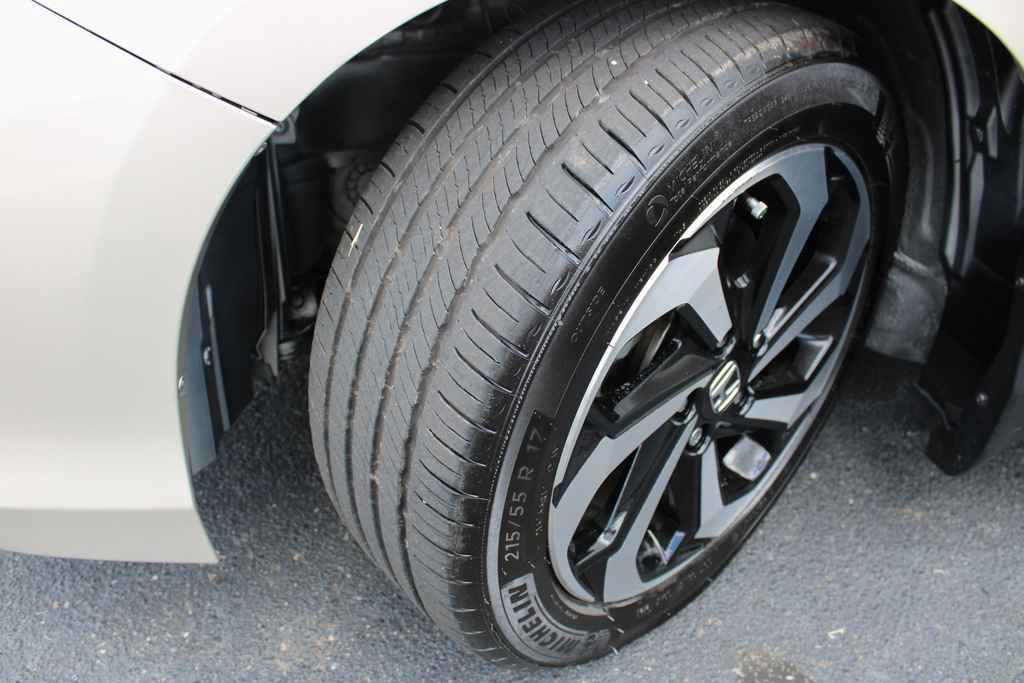 Used 2016 Honda Accord EX-L image 18