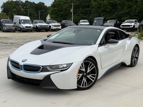 Used 2016 BMW i8 AWD/4WD image 2