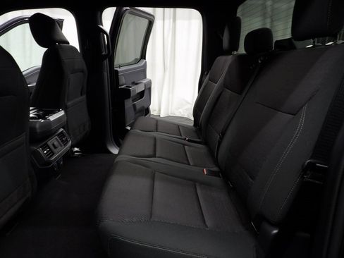 Used 2024 Ford F150 XLT w/ XLT Black Appearance Package image 12