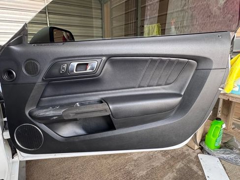 Used 2020 Ford Mustang GT Premium RWD image 19