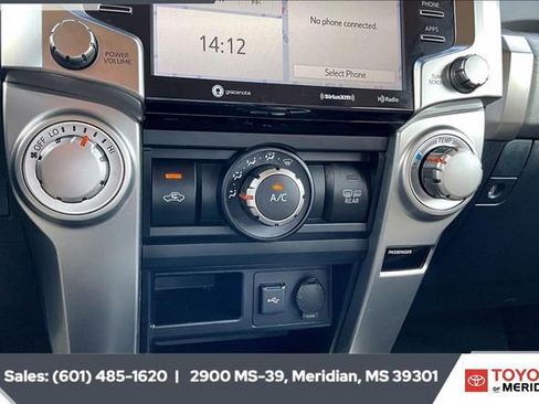 Used 2020 Toyota 4Runner SR5 Premium image 23