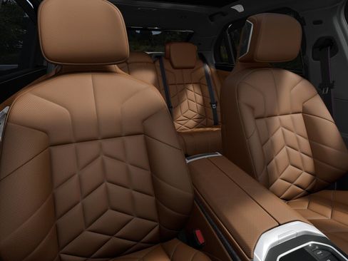 New 2026 BMW 760i xDrive AWD/4WD image 11
