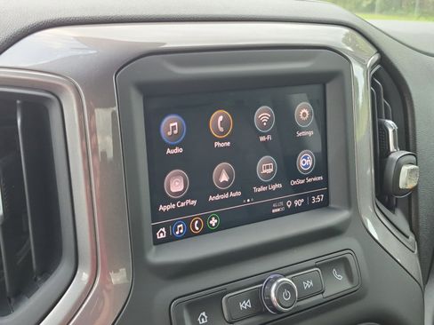 Used 2025 Chevrolet Silverado 1500 Custom RWD image 16