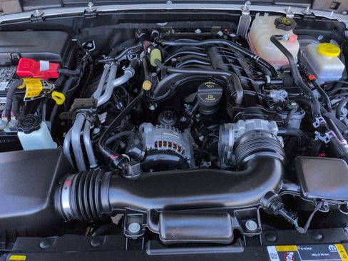 Used 2021 Jeep Wrangler Unlimited Sport image 15