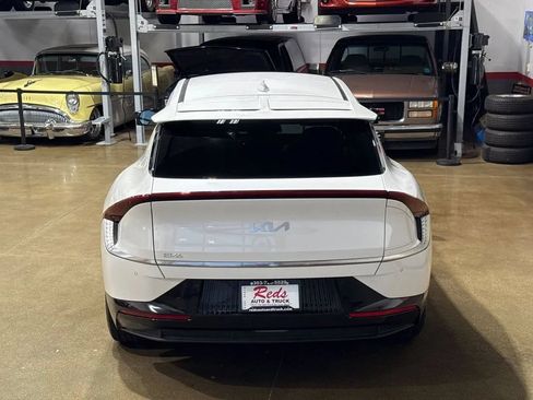 Used 2024 Kia EV6 Wind AWD/4WD image 9