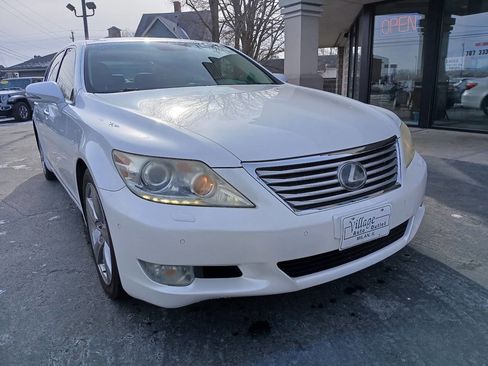 Used 2010 Lexus LS 460 L image 10