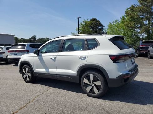 New 2026 Volkswagen Taos S AWD/4WD image 6