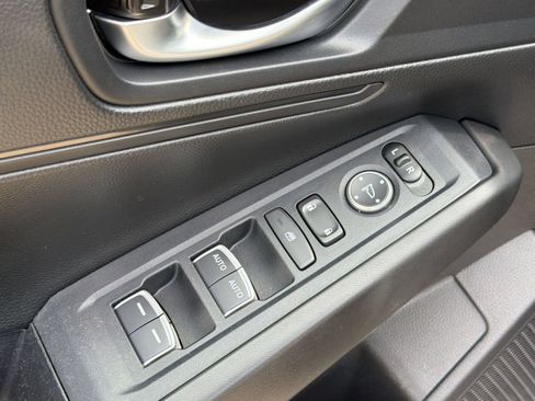 Used 2025 Honda Accord LX image 26