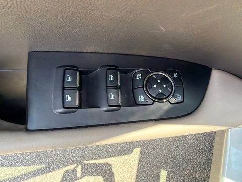 Used 2023 Lincoln Nautilus Reserve w/ Equipment Group 201A AWD/4WD image 18