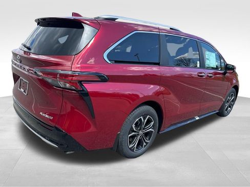 New 2026 Toyota Sienna Platinum AWD/4WD image 5