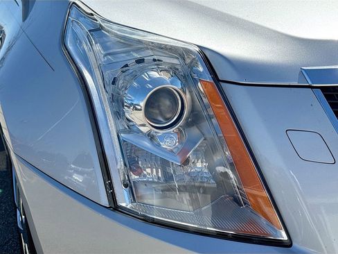 Used 2012 Cadillac SRX Performance image 40