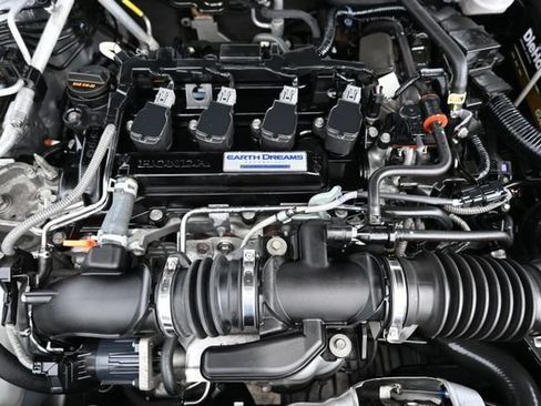 Used 2018 Honda Accord Sport image 17