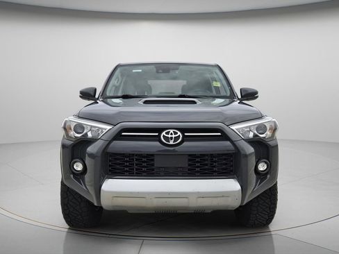 Used 2024 Toyota 4Runner TRD Off-Road Premium w/ Moonroof Package AWD/4WD image 5
