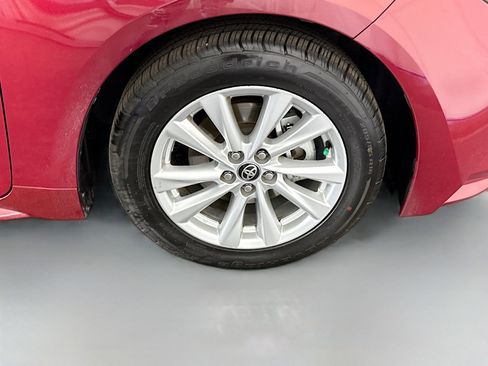 Used 2023 Toyota Corolla LE w/ LE Convenience Package image 32