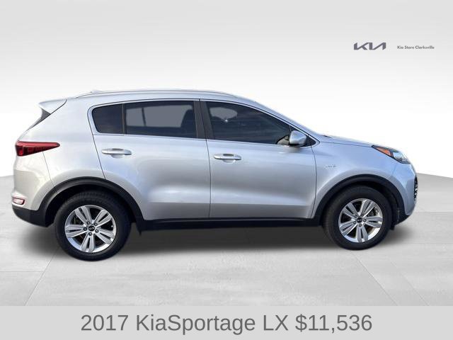 Used 2017 Kia Sportage LX w/ LX Popular Package AWD/4WD image 9