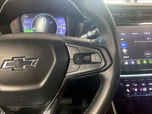 Used 2023 Chevrolet Bolt LT FWD image 23