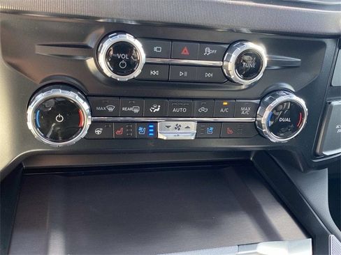 New 2026 Ford F350 Platinum image 37