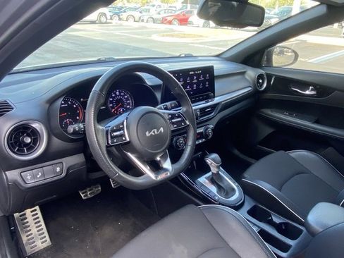 Used 2023 Kia Forte GT-Line w/ GT-Line Premium Package image 12