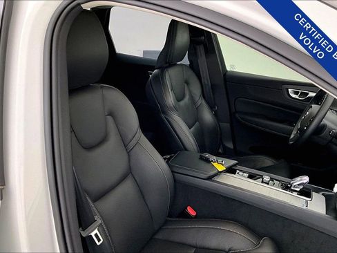 Used 2025 Volvo XC60 B5 Ultra w/ Protection Package Premier image 10