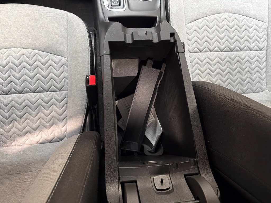 Used 2023 Chevrolet Equinox LS w/ LS Convenience Package FWD image 24