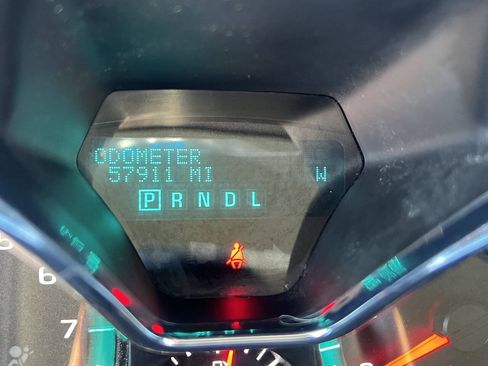 Used 2017 Chevrolet Traverse LT w/ Style and Technology Package AWD/4WD image 11
