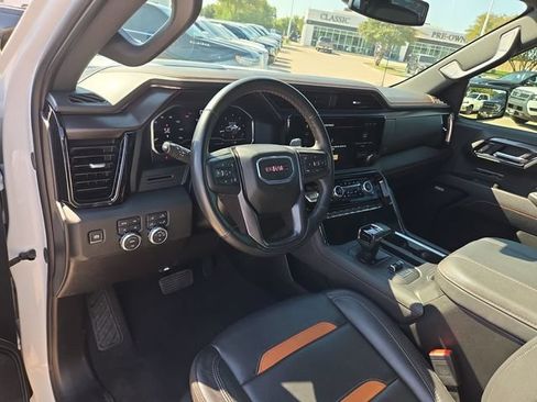 Used 2025 GMC Sierra 1500 AT4 AWD/4WD image 10
