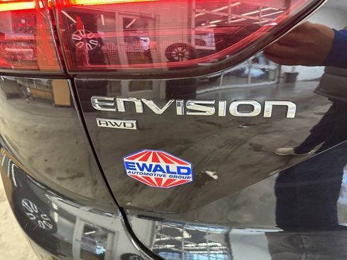 Certified 2025 Buick Envision Sport Touring image 24