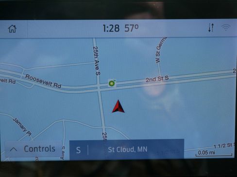 Certified 2021 Ford EcoSport SES image 29