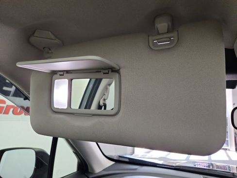 Used 2024 Subaru Forester Touring image 31