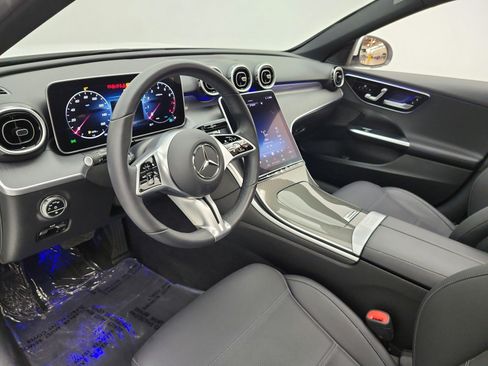 Used 2023 Mercedes-Benz C 300 Sedan image 12